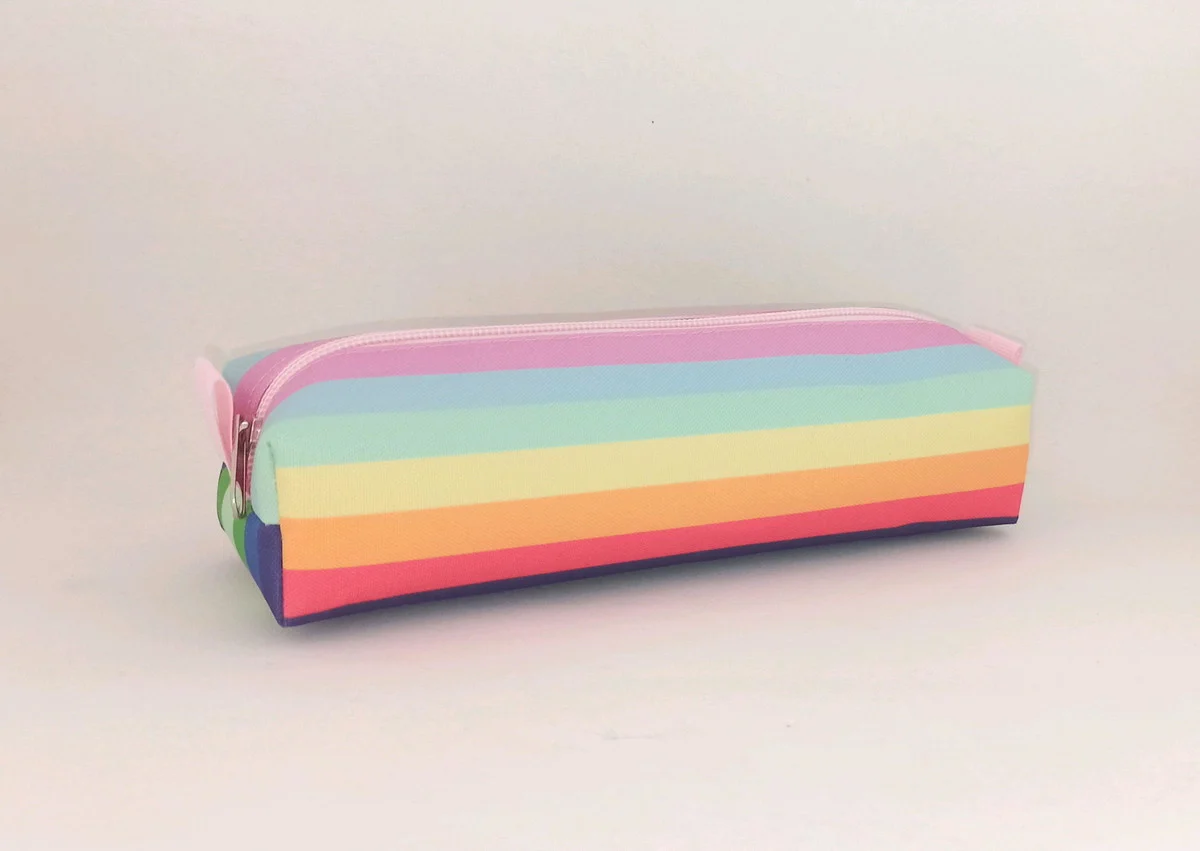 Estojo Simples tema Arco iris